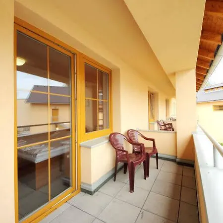 S-centrum 3* בנסוב