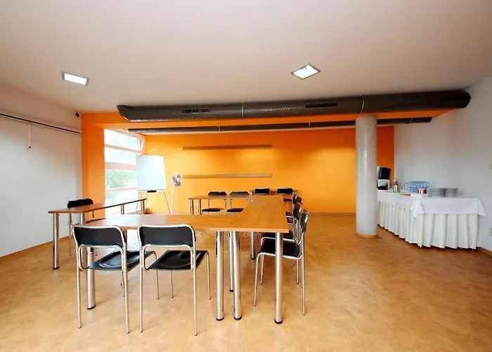 S-centrum Otel Benesov (Central Bohemian)