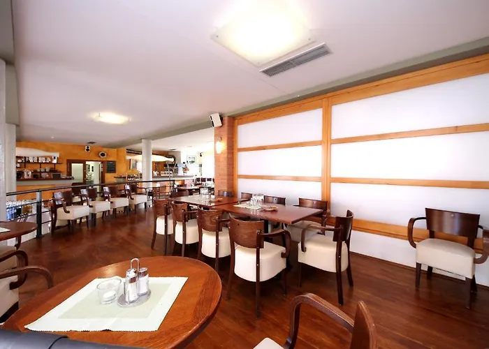 S-centrum Ξενοδοχείο