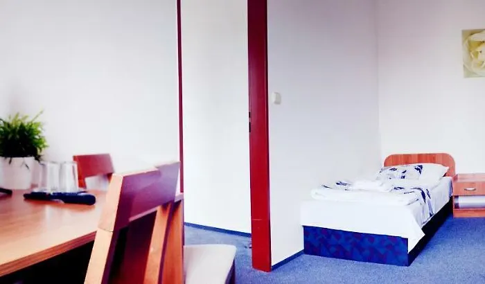Otel S-centrum 3*